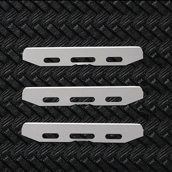 Portable-Safety-Eyebrow-Blades